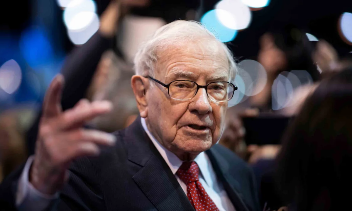 Warren Buffett's Berkshire Hathaway finally leaves Wells Fargo