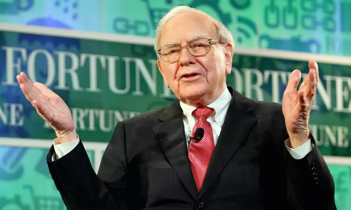 8 Stocks Warren Buffett Just Bought and Sold