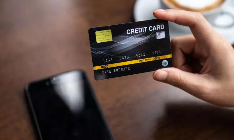 How do credit cards work? Check-out