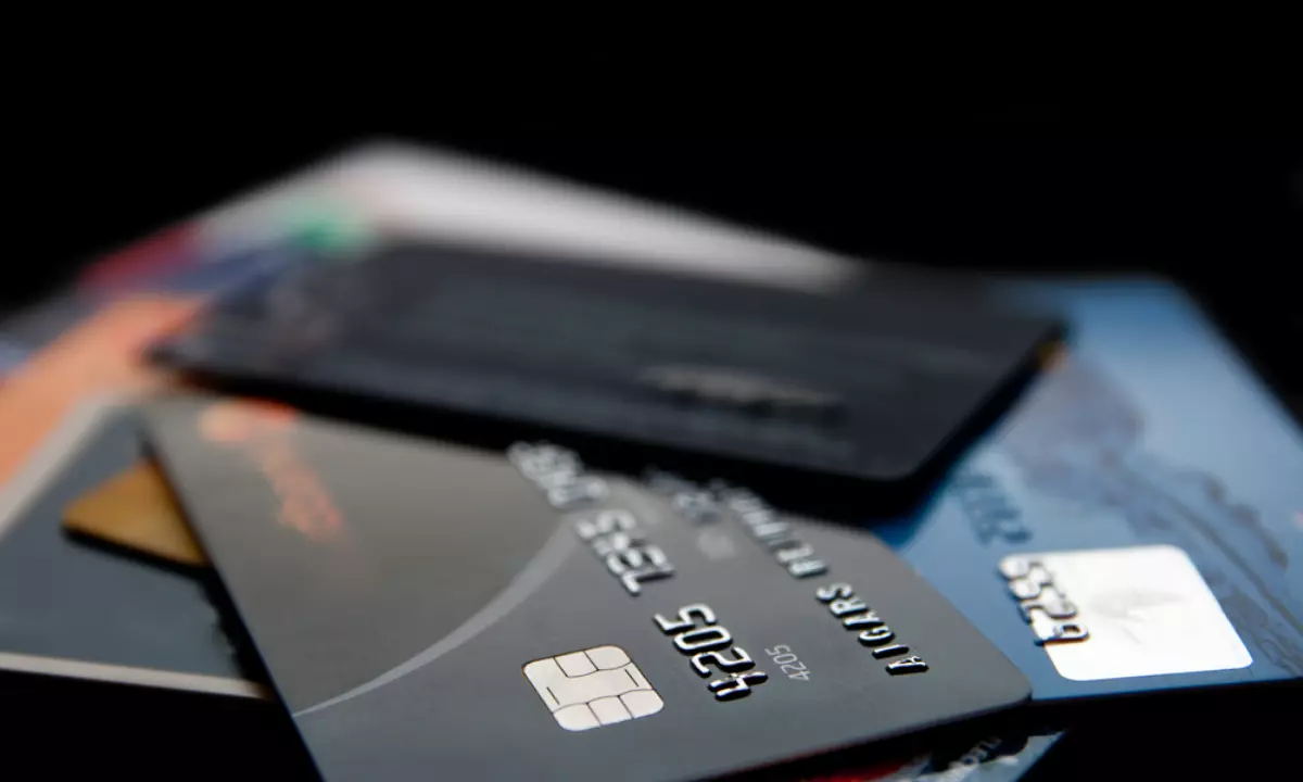 Does Asking for Credit Card Fee Reduction Affect Your Credit Score?
